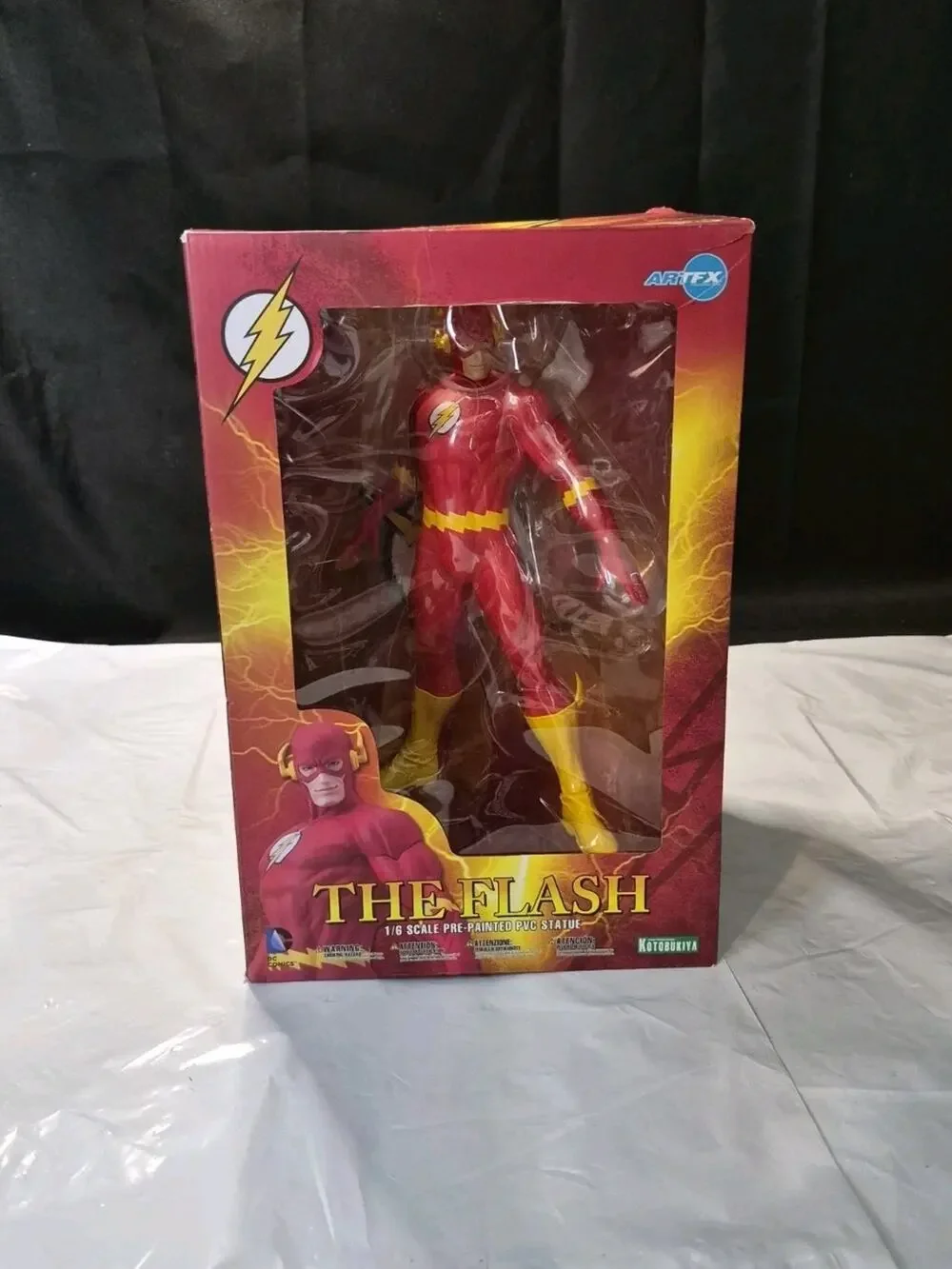 DC Comics ARTFX The Flash Statue Figure 1/6 Scale Kotobukiya Never Played With..
